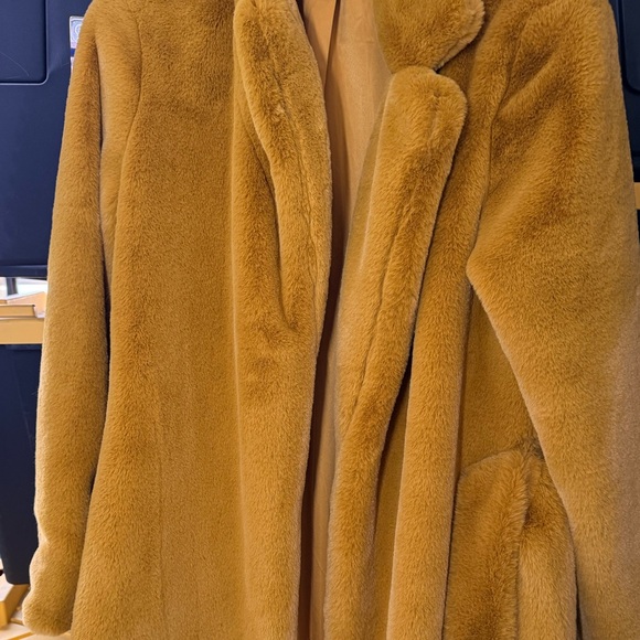 Hutch Sunny Faux Fur Coat mustard yellow size medium - Picture 8 of 8
